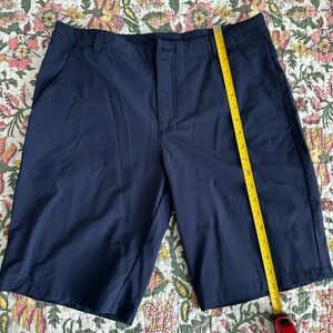 Oakley Men’s golf shorts